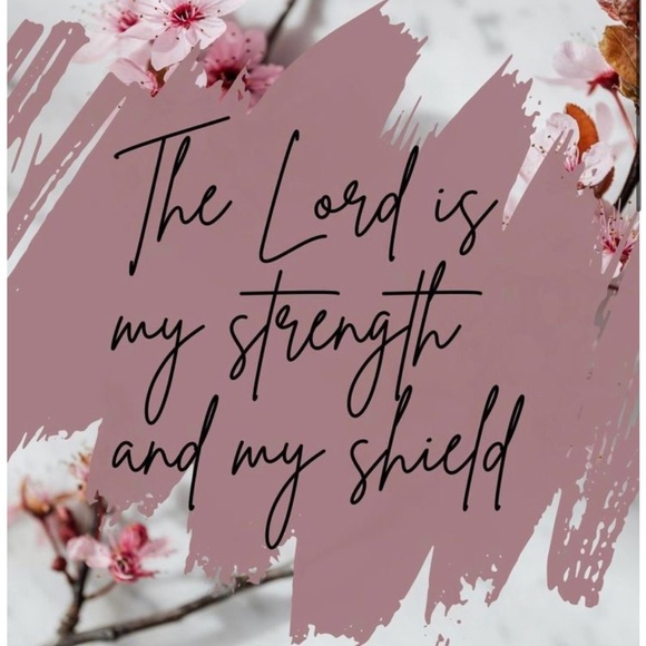 Meet your Posher, Hannah - Picture 1 of 6